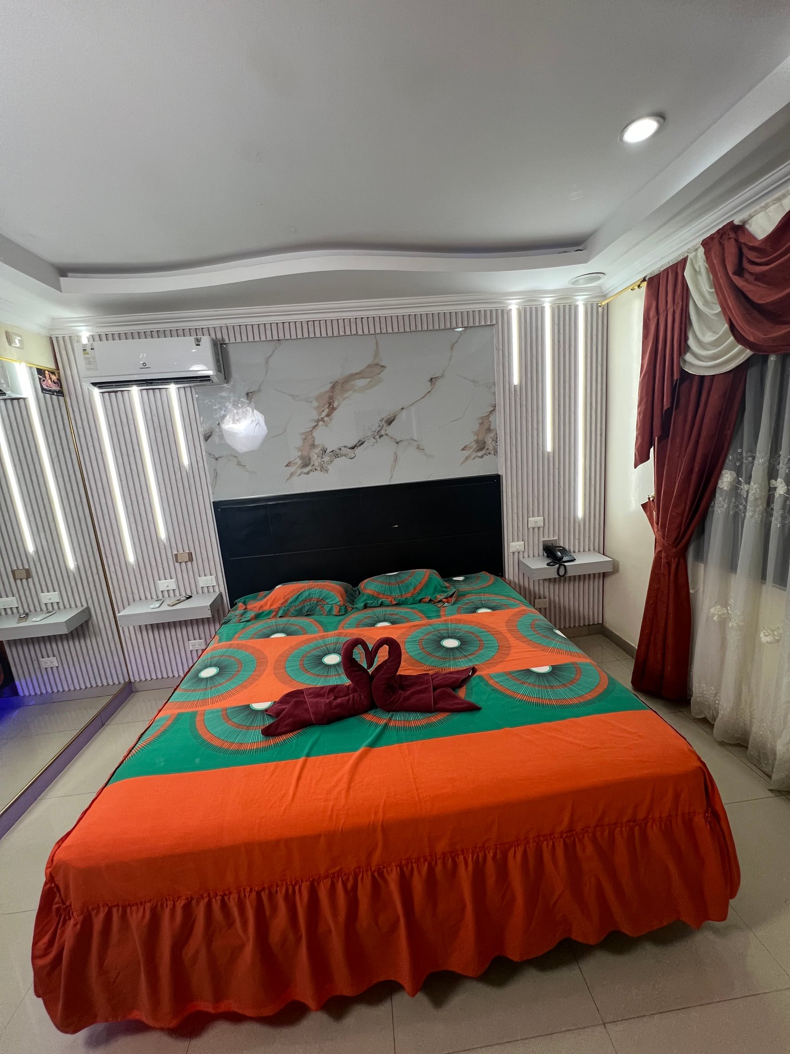 Status Suite Interior Luxury